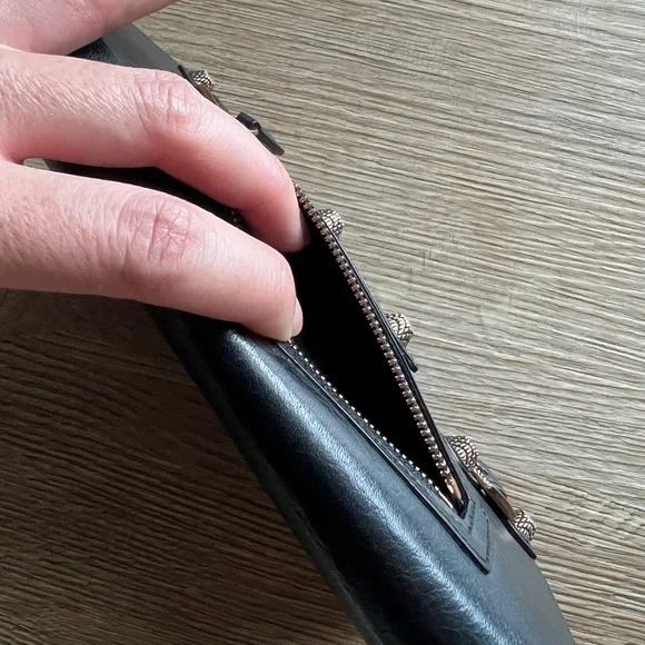 BALENCIAGA Giant Money Agneau Leather Rose Gold Hardware Continental Long Wallet - Picture 10 of 17